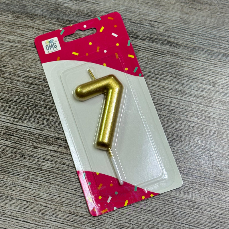 Золотая свеча цифра 7